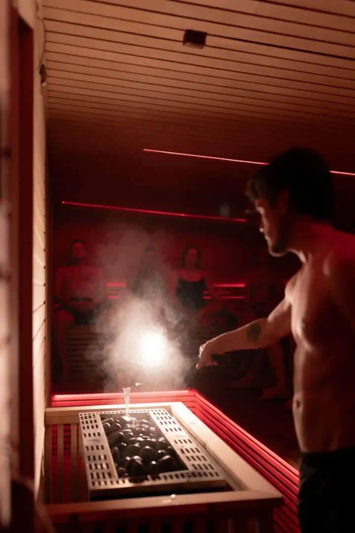 The Sacred Sauna Slakthuset: Aufguss med ånga